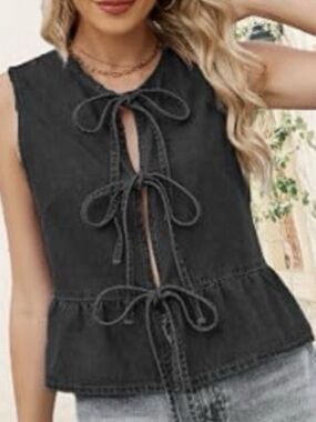 NIP Women's Sz Small Black Tie Front Bow Blouse Sleeveless Top‎ Coquette Chic